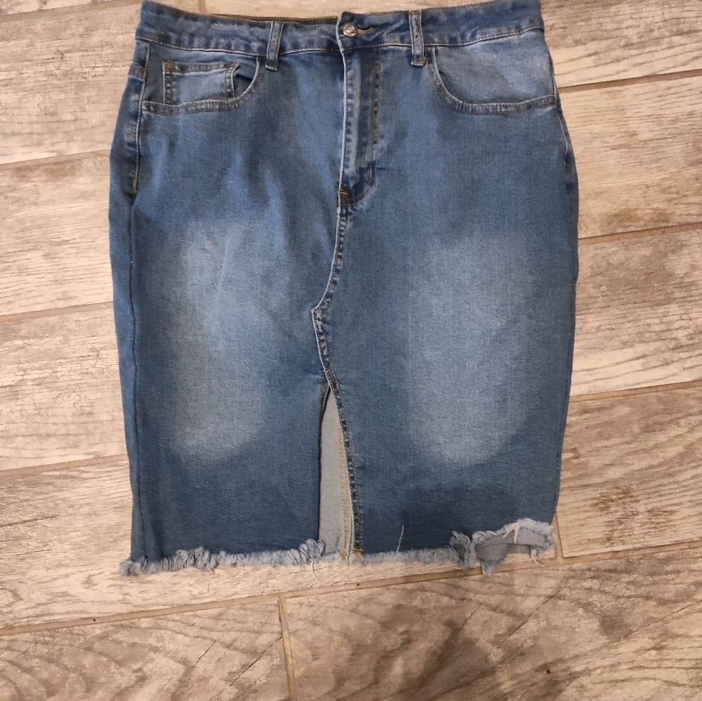 Denim Midi Skirt with Frayed Hem #281